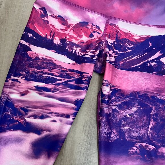 Inner Fire | Element Capris - Picture 5 of 9